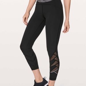 LULULEMON Motionful 7/8 Tight